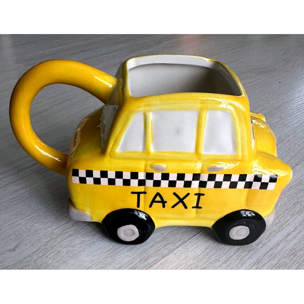 World Market New York City Yellow Taxi Cab Ceramic Novelty Coffee Mug NYC 3D
